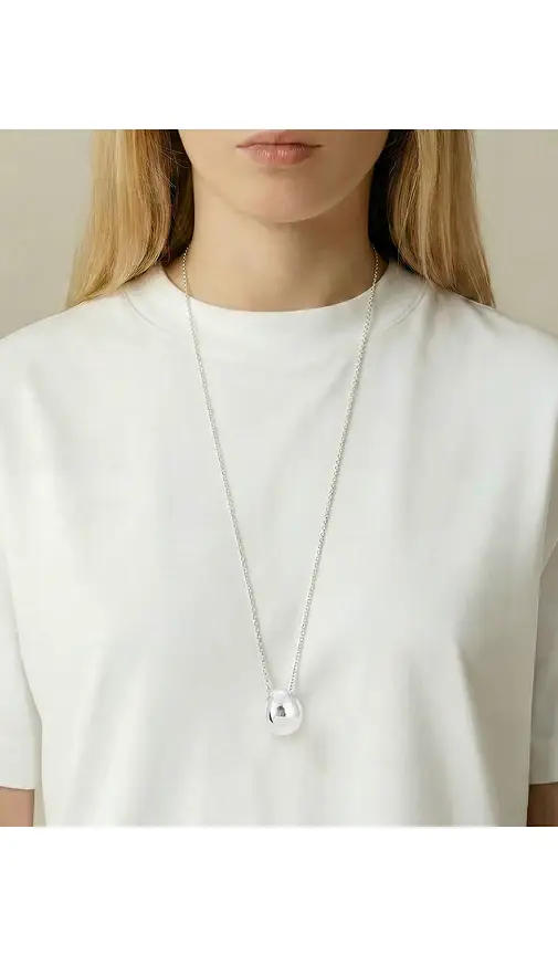 SHASHI Carter Pendant Long Necklace | Thumbnail 2 SHASHI Carter Pendant Long Necklace | Thumbnail 2