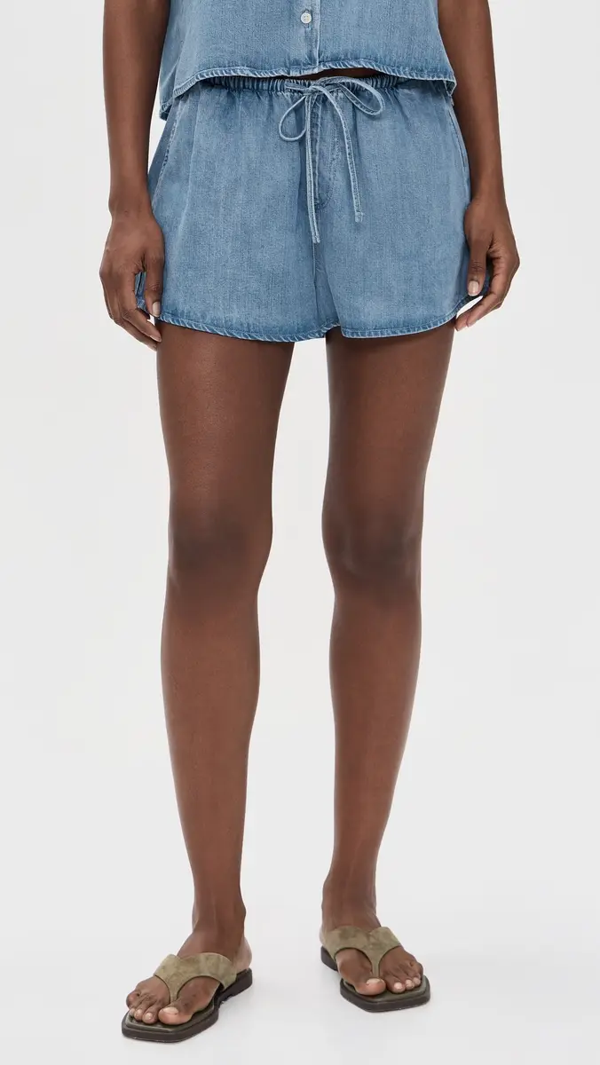 Good American The Denim Pull On Shorts Indigo1273 | Thumbnail 3 Good American The Denim Pull On Shorts Indigo1273 | Thumbnail 3