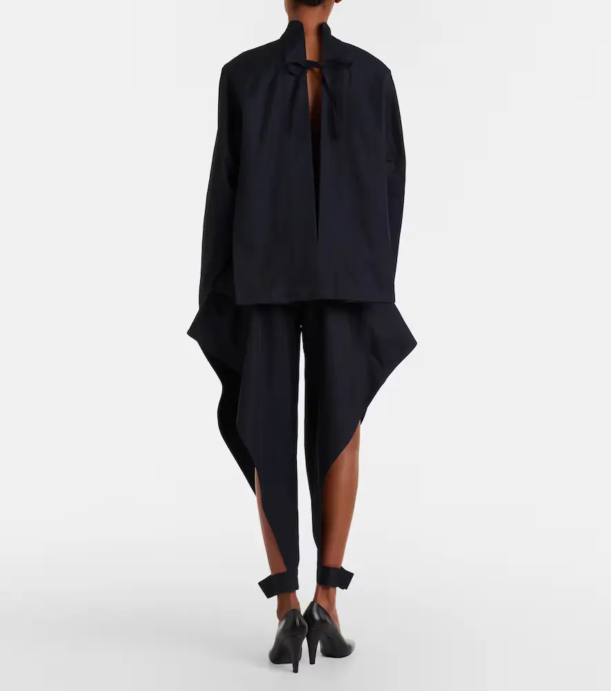 ALAÏA Ruffled cotton gabardine tapered pants | Thumbnail 3