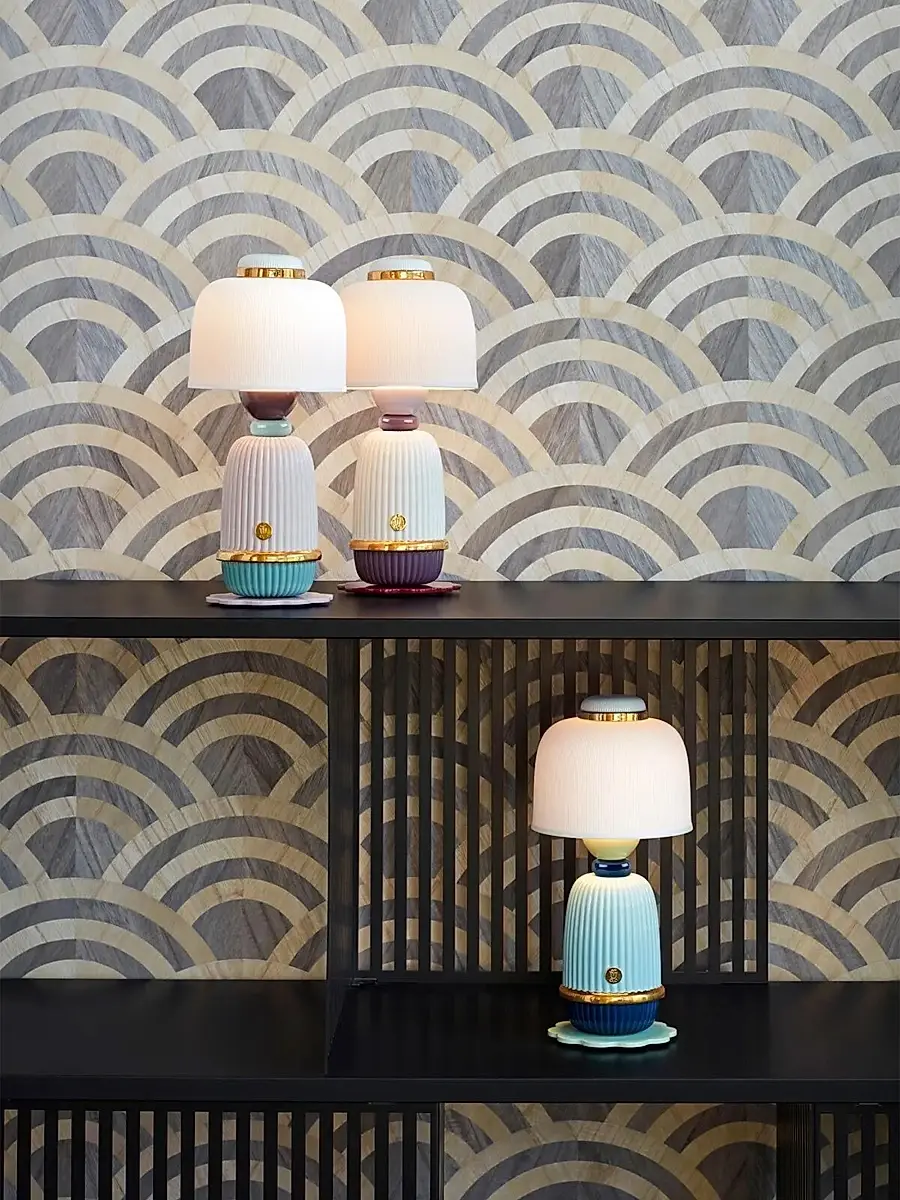 Lladro Kokeshi Porcelain Lamp | Thumbnail 2 Lladro Kokeshi Porcelain Lamp | Thumbnail 2