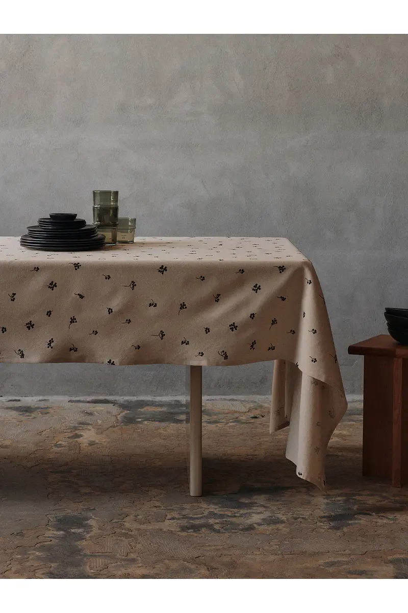 FERM LIVING Baies Tablecloth | Thumbnail 4 FERM LIVING Baies Tablecloth | Thumbnail 4