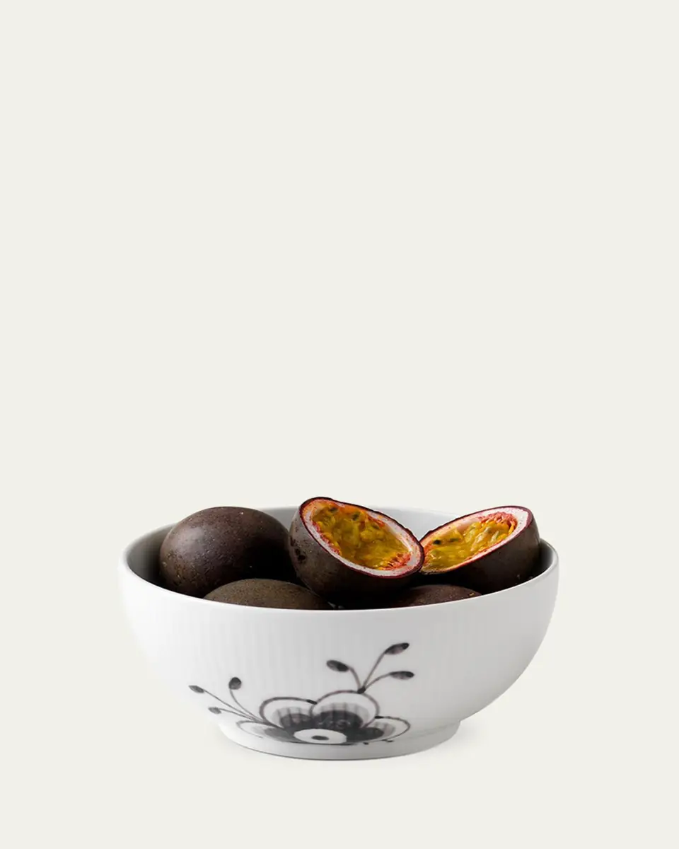 Royal Copenhagen Black Fluted Mega Bowl, 24.7 oz. | Thumbnail 4 Royal Copenhagen Black Fluted Mega Bowl, 24.7 oz. | Thumbnail 4