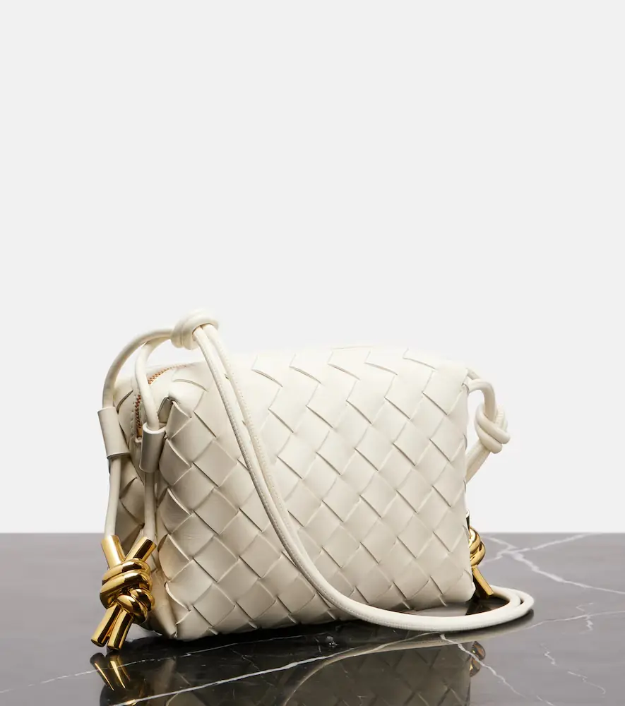 Bottega Veneta Loop Mini leather crossbody bag | Thumbnail 3