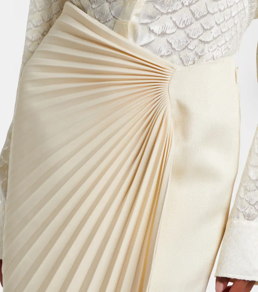 Roberto Cavalli Pleated midi skirt | Thumbnail 4 Roberto Cavalli Pleated midi skirt | Thumbnail 4