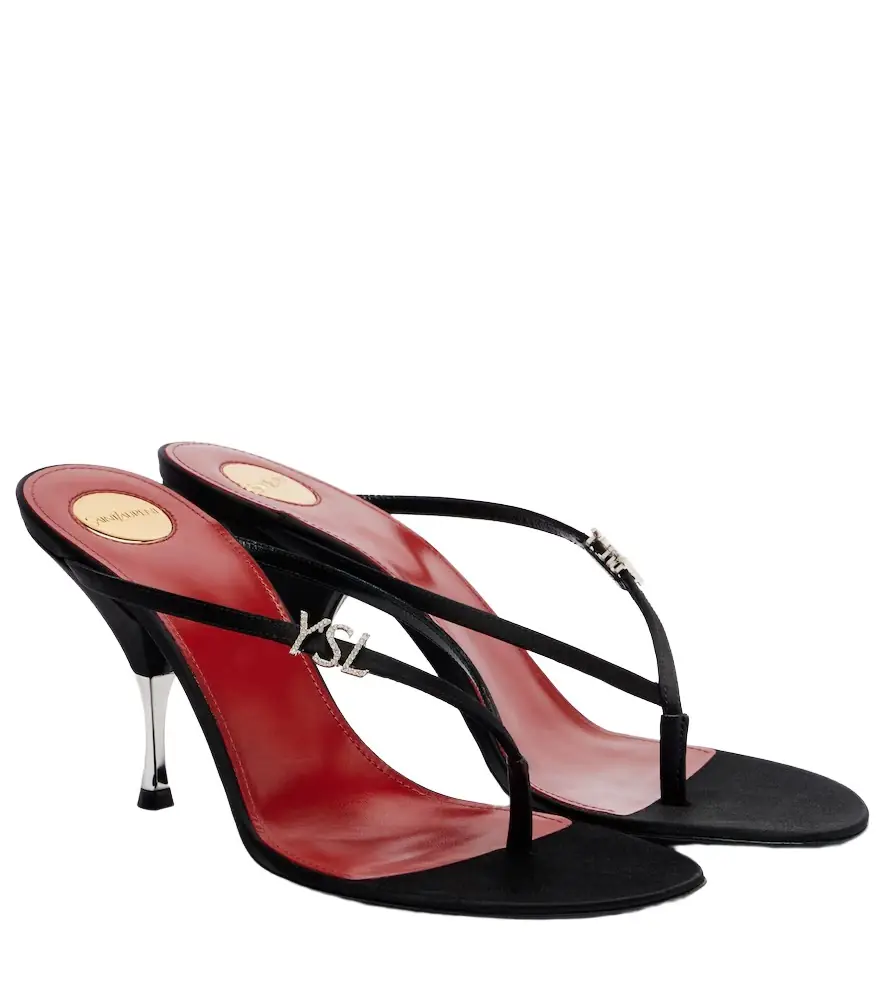Jerry crêpe satin thong sandals Jerry crêpe satin thong sandals
