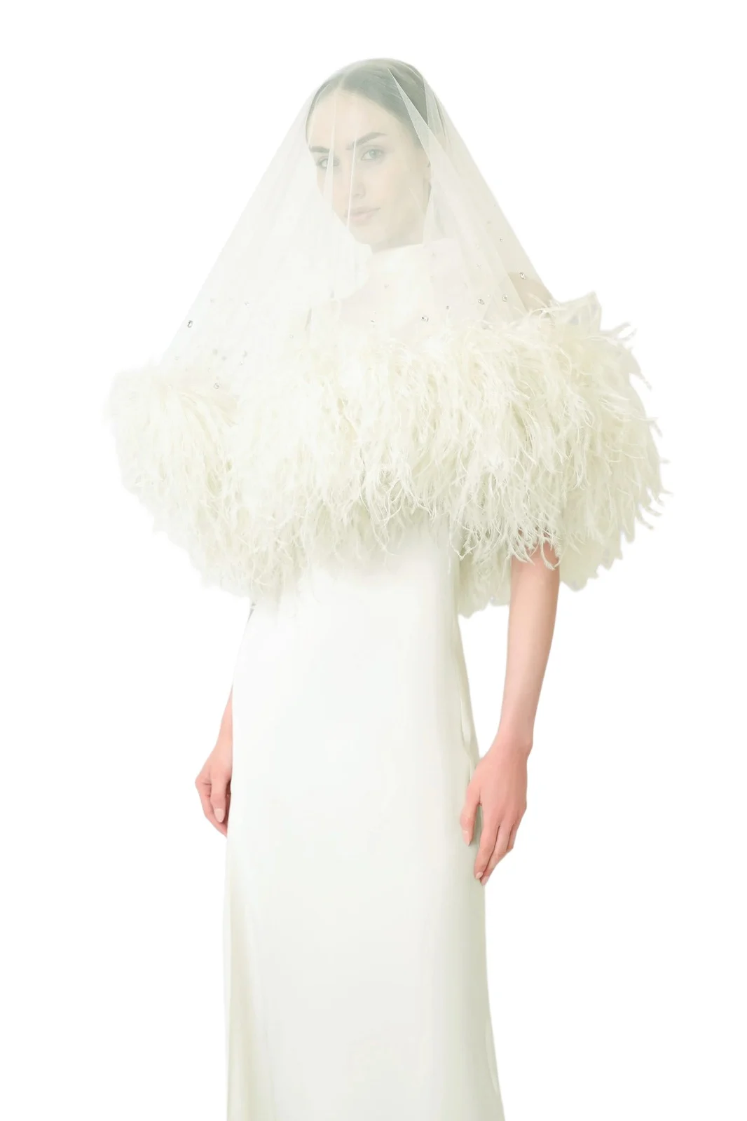 Tulle Embroidered Short Veil With Feathers