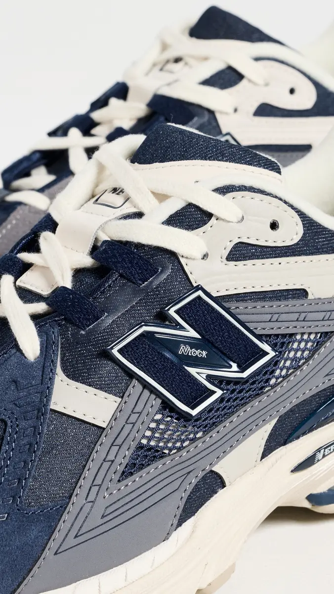 New Balance 1906R Sneakers | Thumbnail 5 New Balance 1906R Sneakers | Thumbnail 5