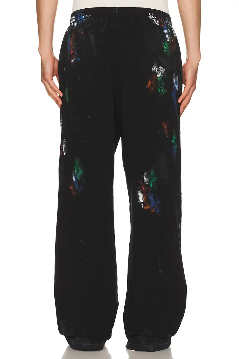 Balenciaga Baggy Sweatpants | Thumbnail 3 Balenciaga Baggy Sweatpants | Thumbnail 3