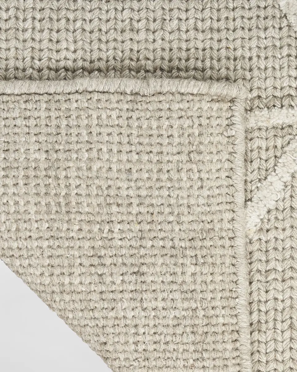 Calvin Klein Wander Hand-Woven Taupe Rug | Thumbnail 5 Calvin Klein Wander Hand-Woven Taupe Rug | Thumbnail 5
