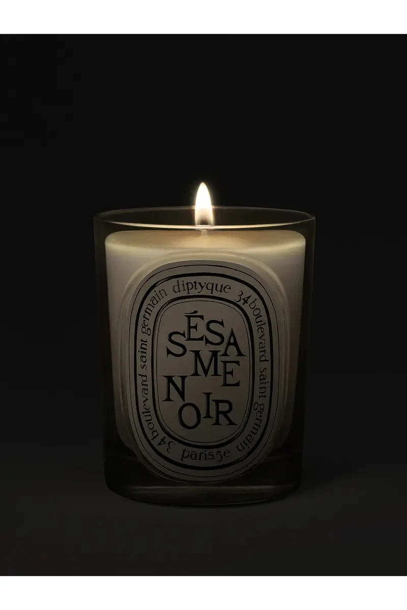 Diptyque Sesame Noir Classic Candle | Thumbnail 3 Diptyque Sesame Noir Classic Candle | Thumbnail 3