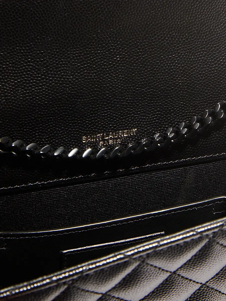 Saint Laurent Women's Envelope Triquilt Matelassé Leather Shoulder Bag - Nero | Thumbnail 7