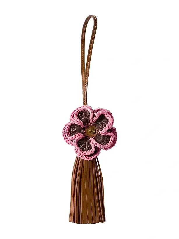 Women's Leather and Raffia Effect Yarn Trick Charm Women's Leather and Raffia Effect Yarn Trick Charm