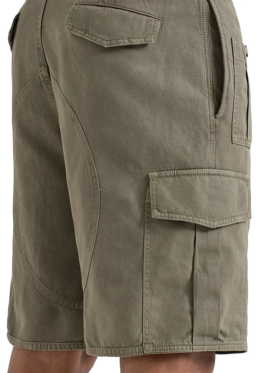 Brunello Cucinelli Men's Garment Dyed Bermuda Shorts in Cotton and Linen Canvas | Thumbnail 5