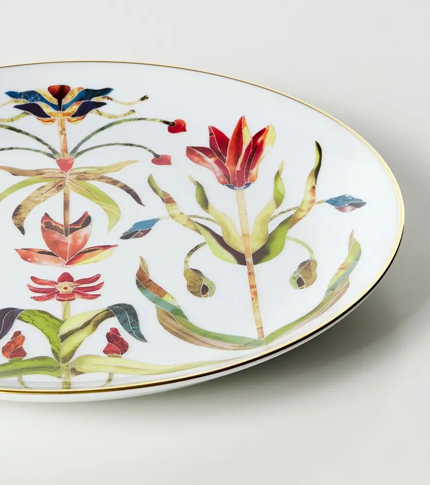 L'Objet Grand Tour porcelain dessert plate | Thumbnail 3