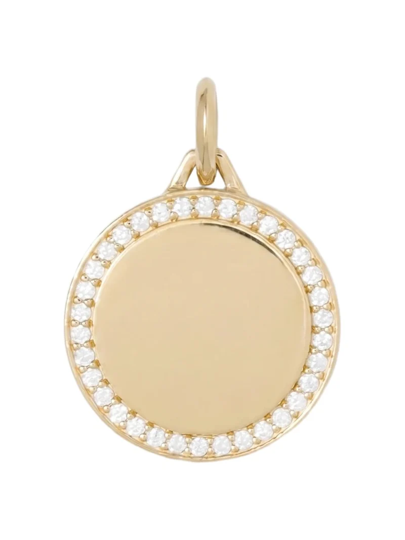 Luxe Circle in 18K Yellow Gold Luxe Circle in 18K Yellow Gold