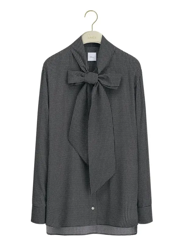 Blouse with Tied Collar