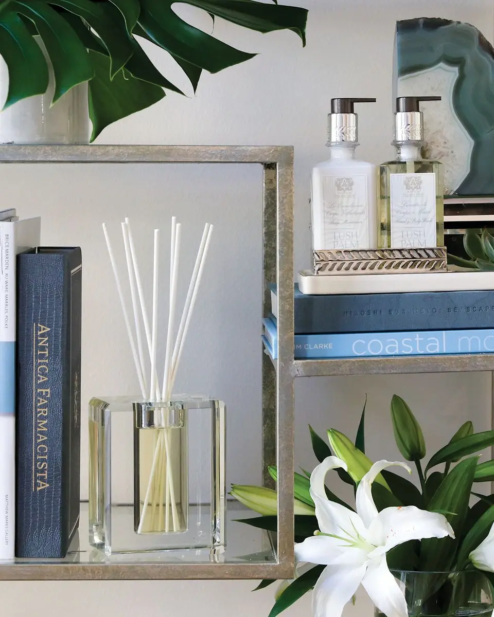 Antica Farmacista 17 oz. Crystal Diffuser with Prosecco Diffuser | Thumbnail 3