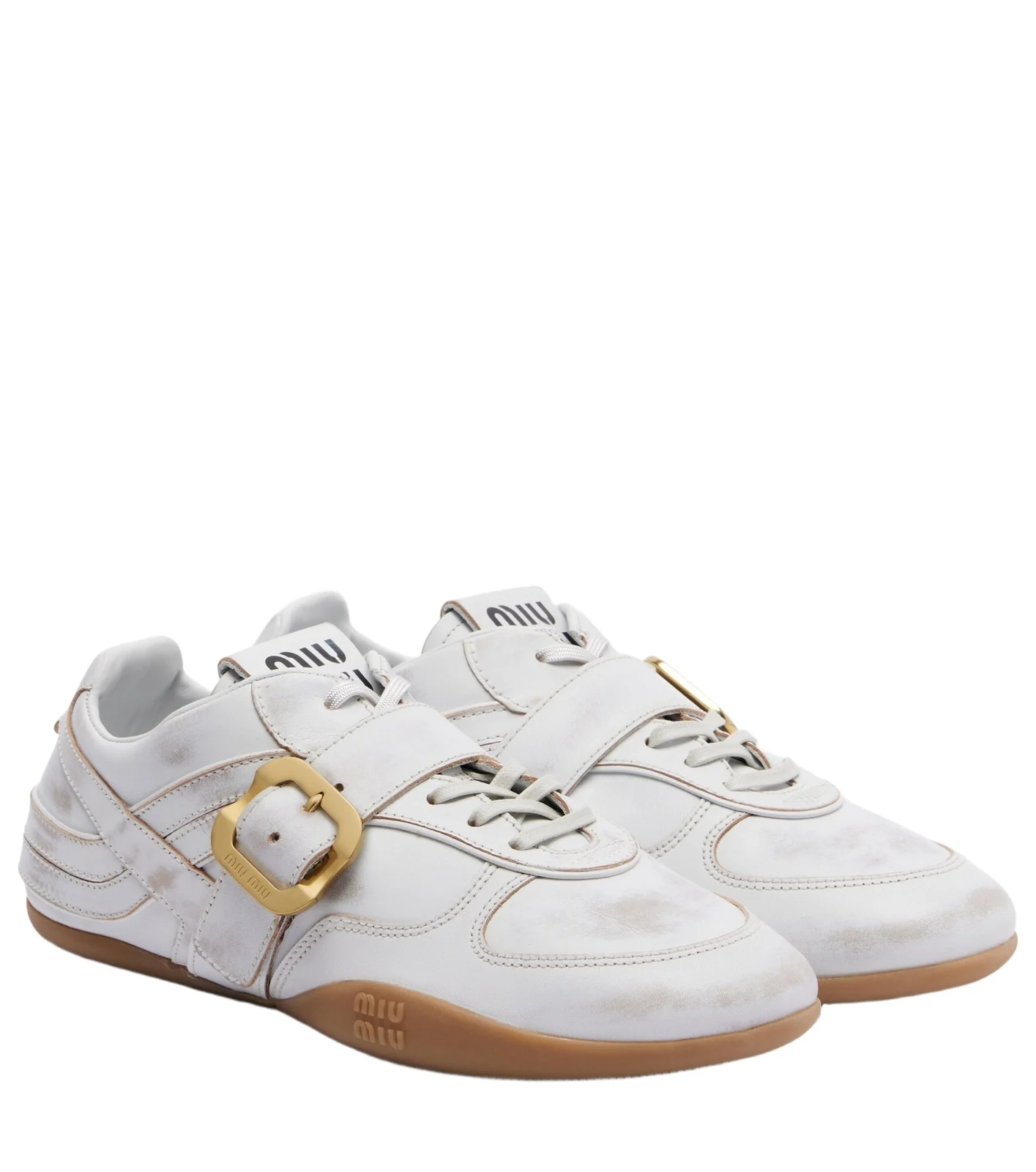 Gymnasium leather sneakers