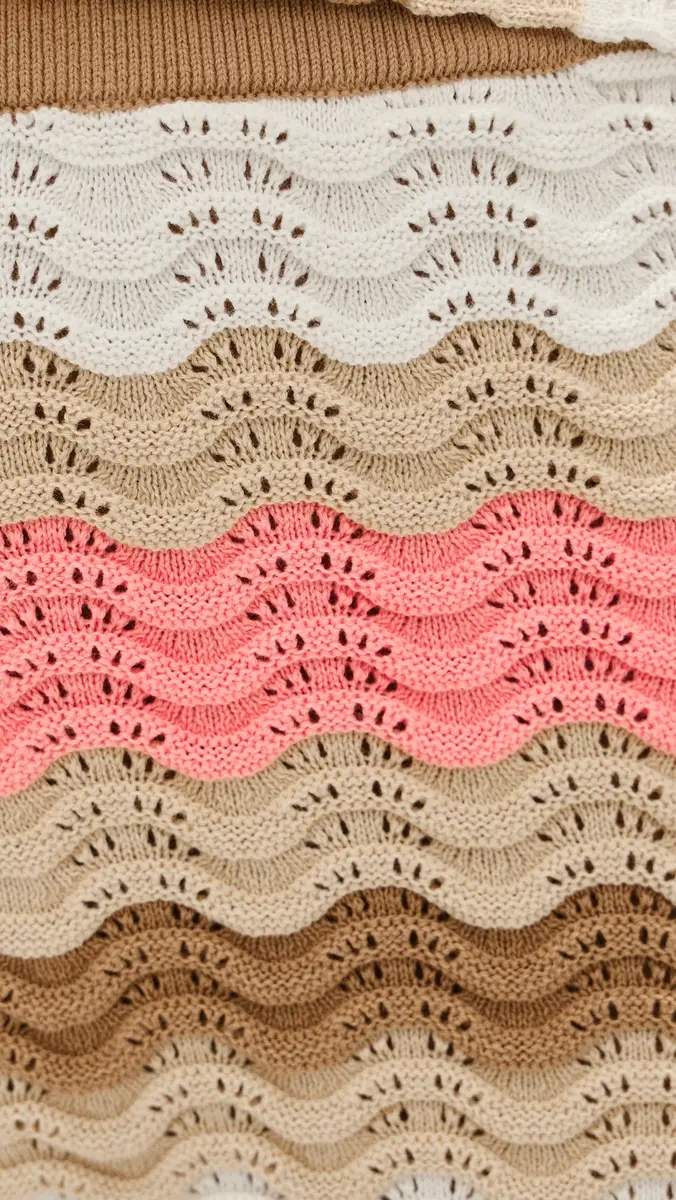 LE BOP Orla Wavy Stripe Shorts | Thumbnail 6 LE BOP Orla Wavy Stripe Shorts | Thumbnail 6