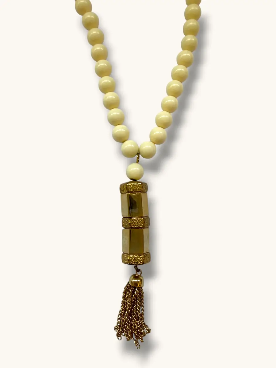 Jen Wonders Studio Cream Beaded Necklace | Thumbnail 2 Jen Wonders Studio Cream Beaded Necklace | Thumbnail 2