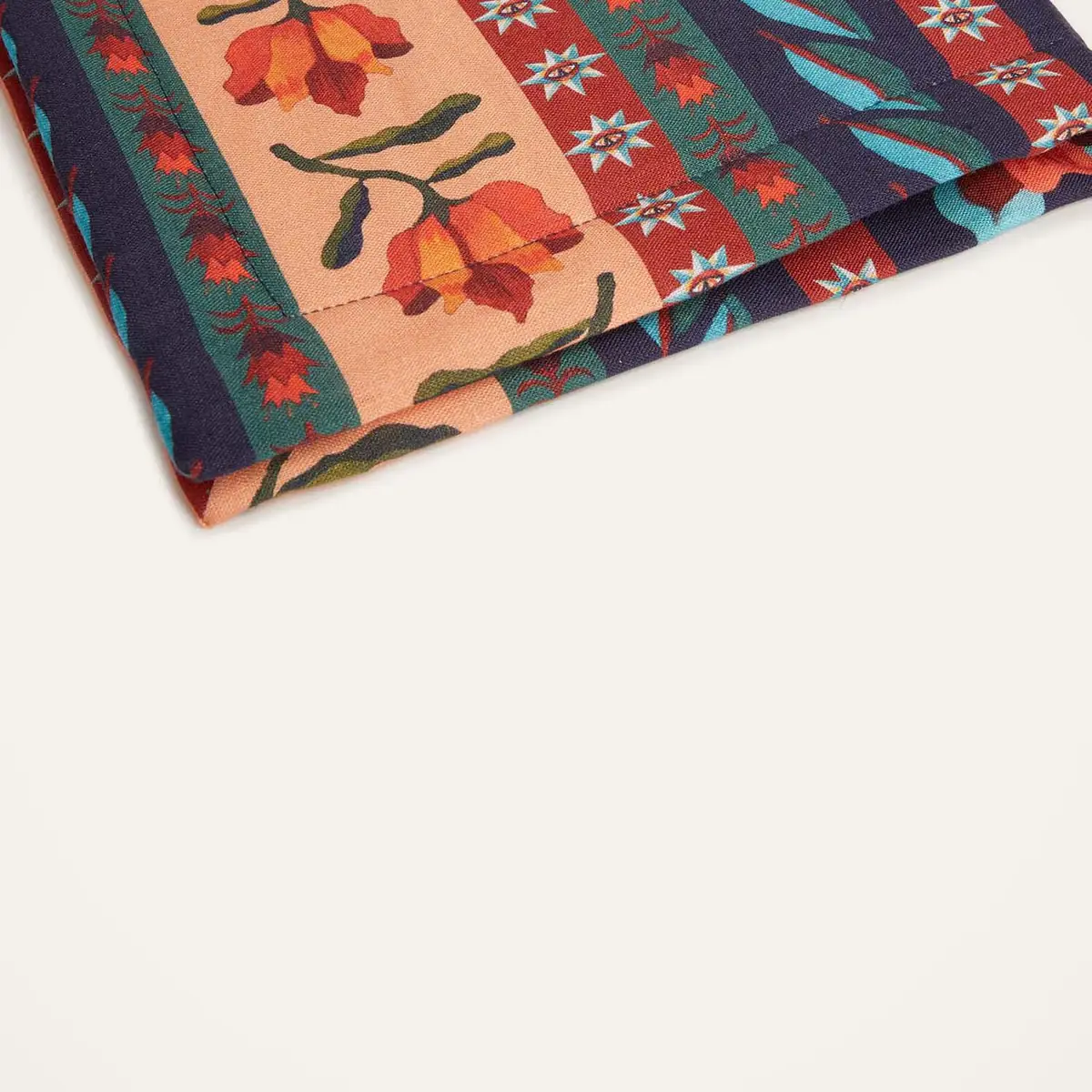 La DoubleJ Placemat Set of 2 | Thumbnail 4 La DoubleJ Placemat Set of 2 | Thumbnail 4
