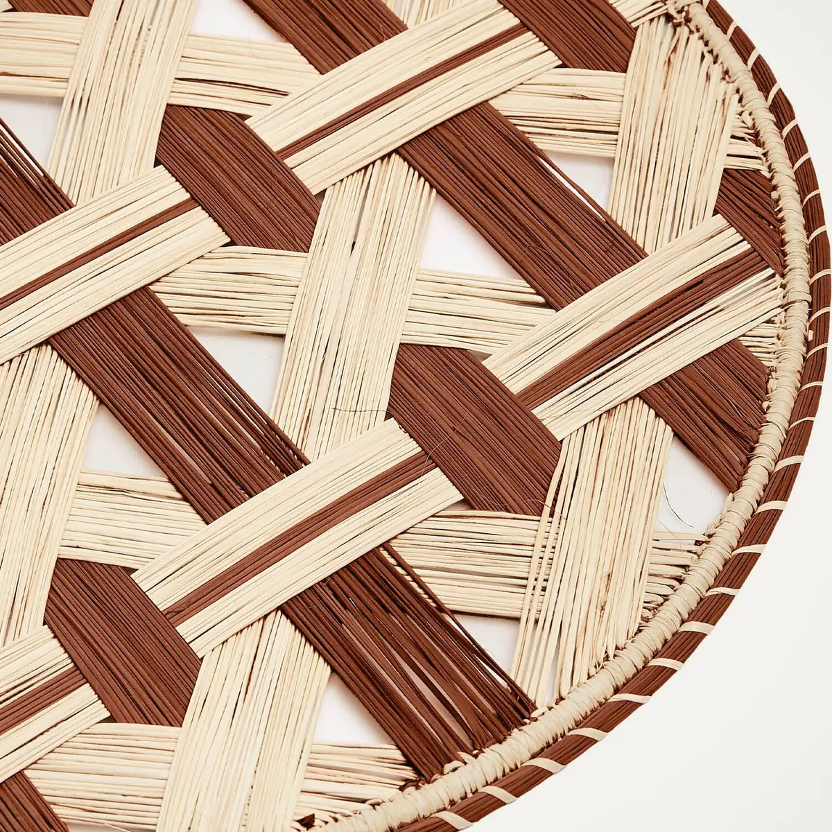 La DoubleJ Raffia Placemats Set Of 2 | Thumbnail 4 La DoubleJ Raffia Placemats Set Of 2 | Thumbnail 4