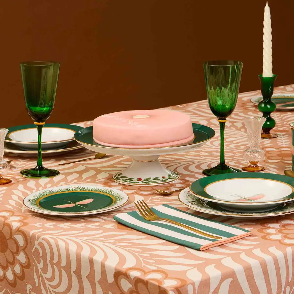 La DoubleJ Cake Stand | Thumbnail 5 La DoubleJ Cake Stand | Thumbnail 5