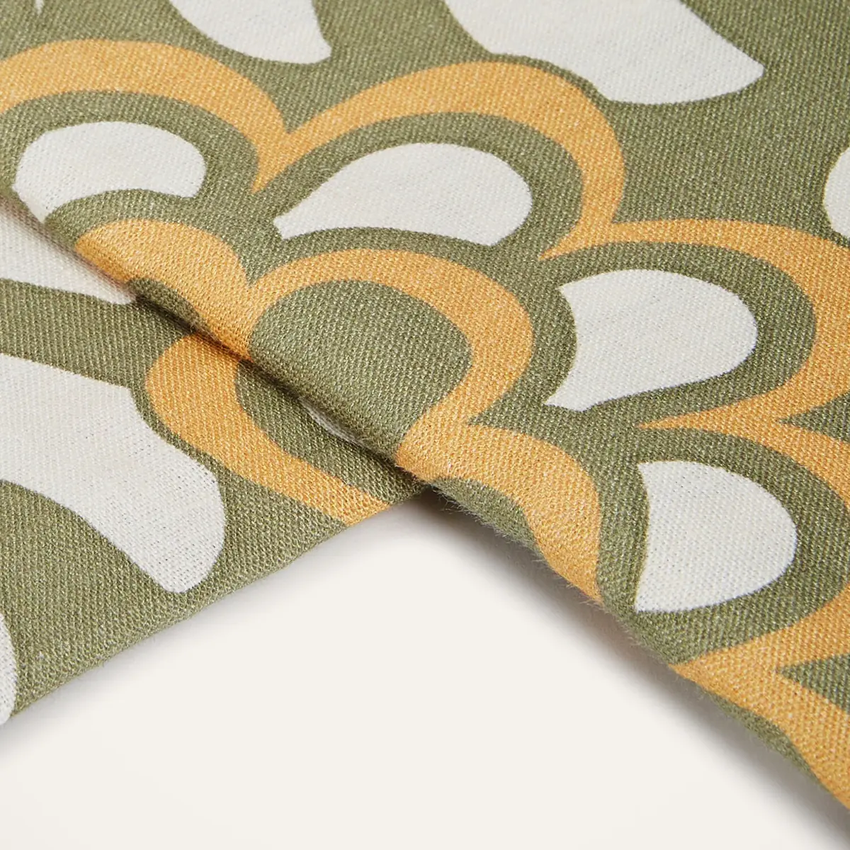 La DoubleJ Medium Tablecloth | Thumbnail 2 La DoubleJ Medium Tablecloth | Thumbnail 2