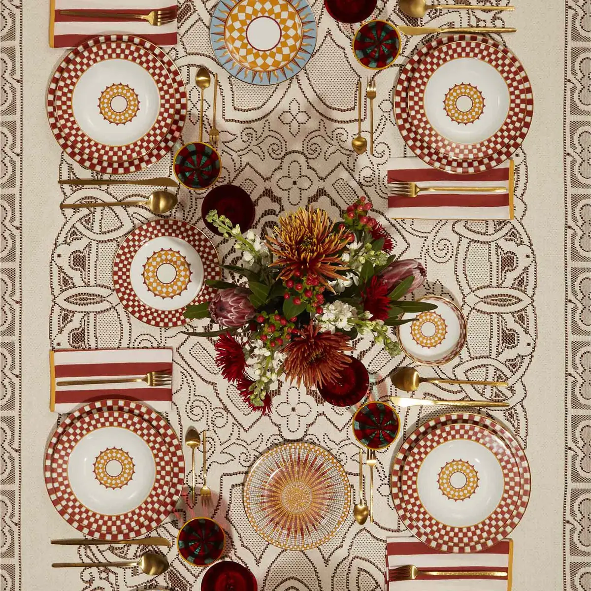 La DoubleJ Lacey Large Tablecloth | Thumbnail 5 La DoubleJ Lacey Large Tablecloth | Thumbnail 5