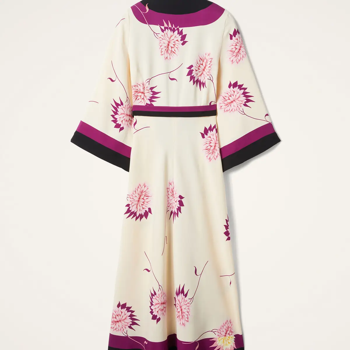 La DoubleJ The Wrap Dress | Thumbnail 6 La DoubleJ The Wrap Dress | Thumbnail 6