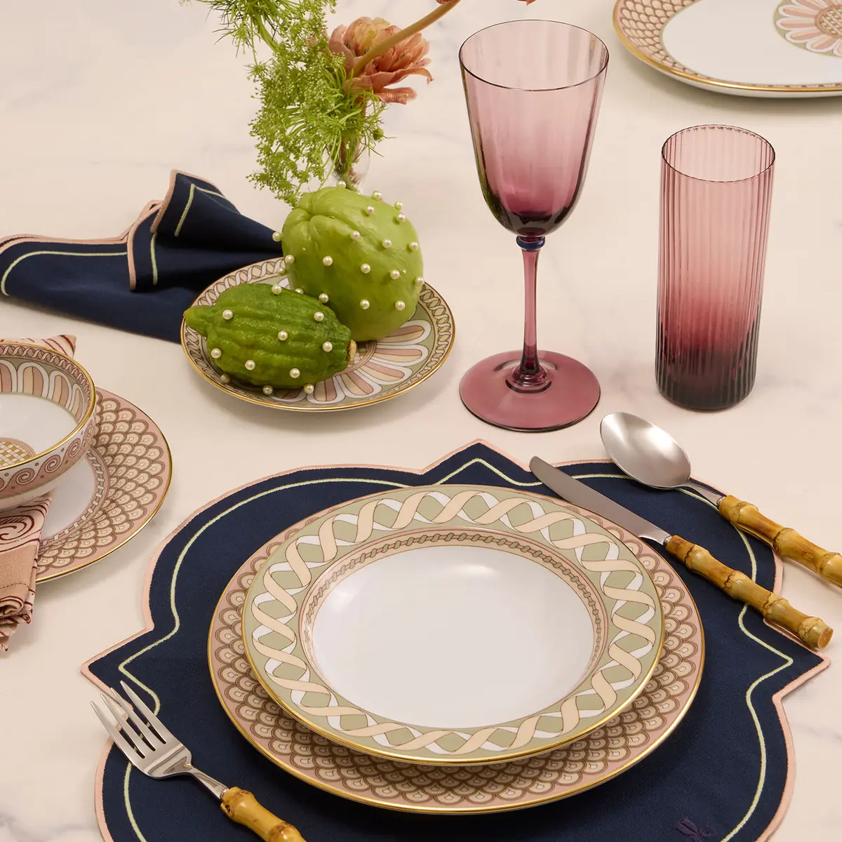 La DoubleJ Medallion Placemats Set Of 2 | Thumbnail 4
