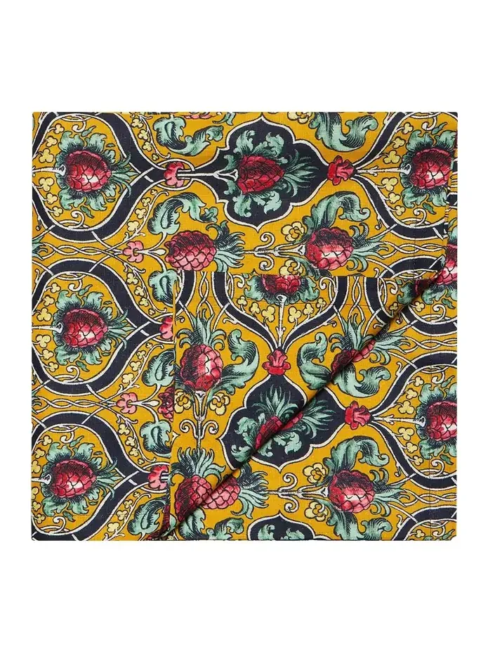 La DoubleJ Medium Tablecloth