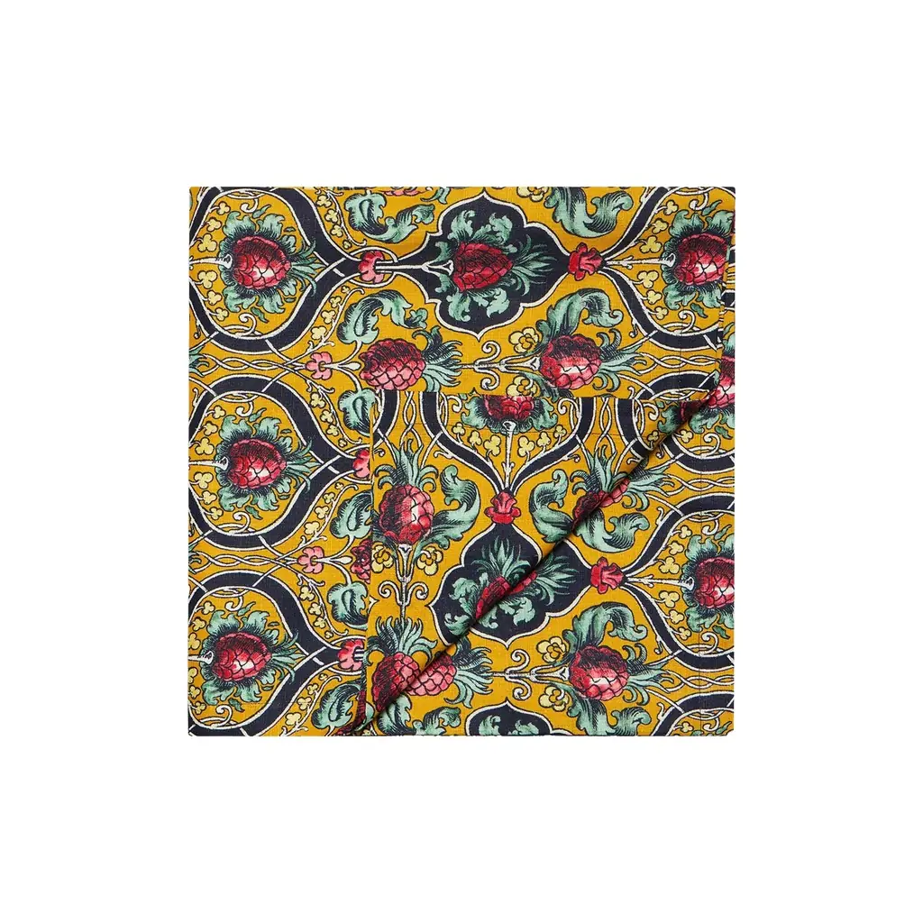 La DoubleJ Medium Tablecloth