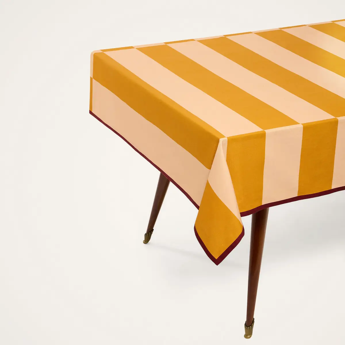 La DoubleJ Medium Tablecloth | Thumbnail 2 La DoubleJ Medium Tablecloth | Thumbnail 2