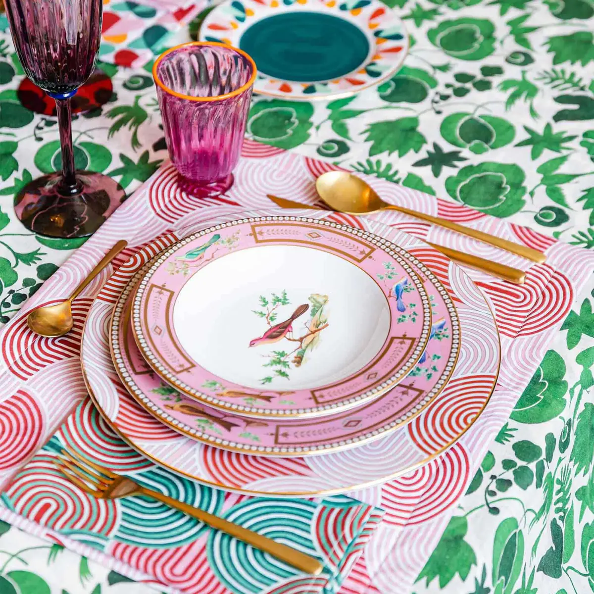 La DoubleJ Medium Tablecloth | Thumbnail 4