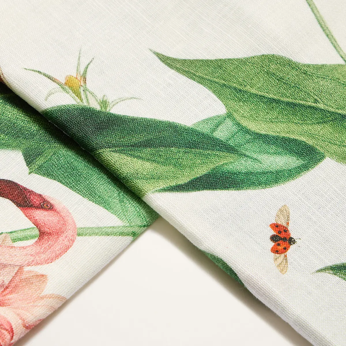 La DoubleJ Large Tablecloth | Thumbnail 2 La DoubleJ Large Tablecloth | Thumbnail 2