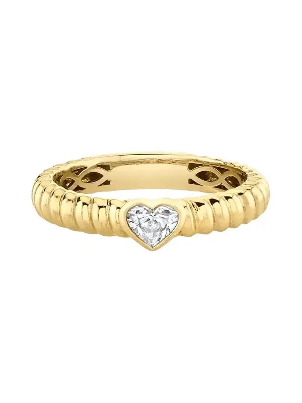 18K Yellow Gold Thin Zoe Ring with Heart Diamond