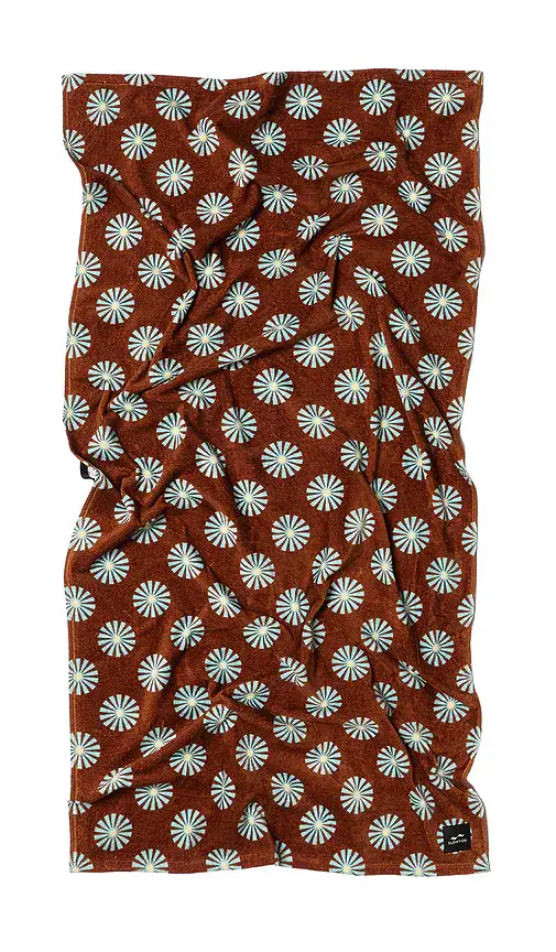 Slowtide Sun Dazed Towel | Thumbnail 2