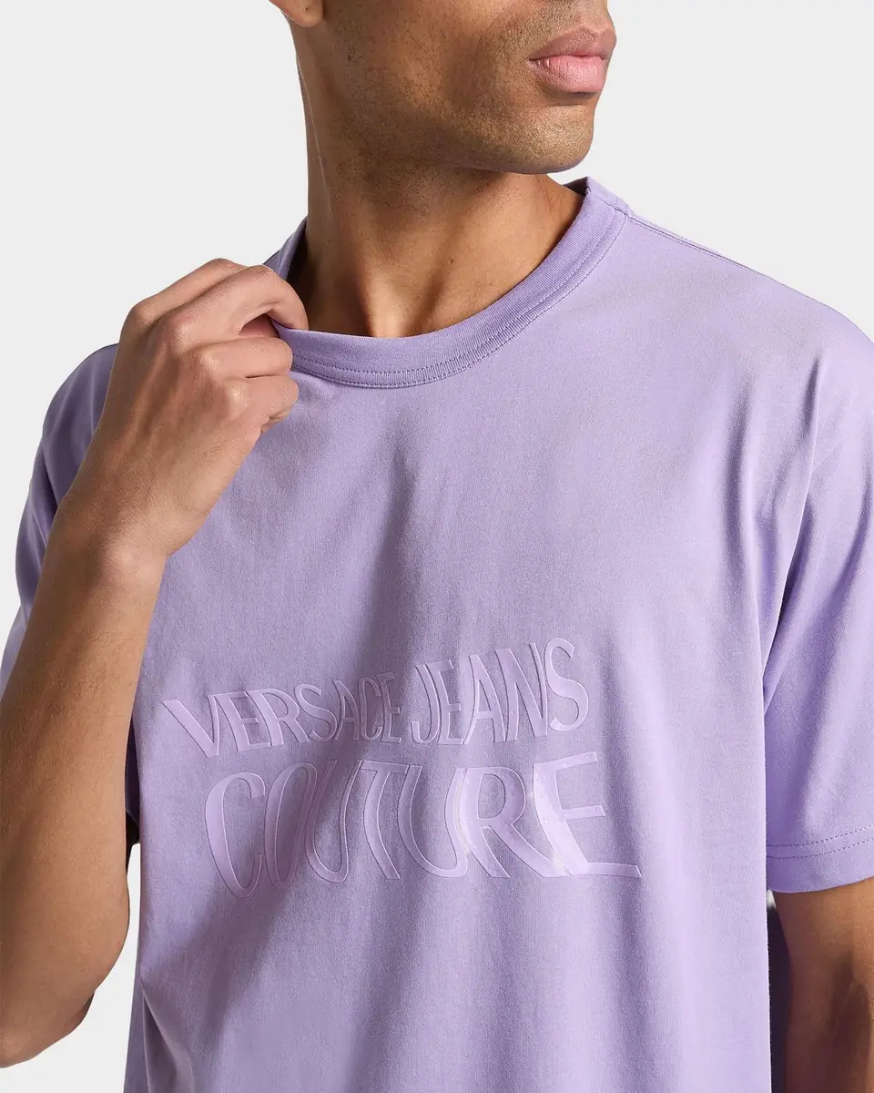 Versace Jeans Couture Screen-Printed Logo Cotton T-Shirt | Thumbnail 5 Versace Jeans Couture Screen-Printed Logo Cotton T-Shirt | Thumbnail 5