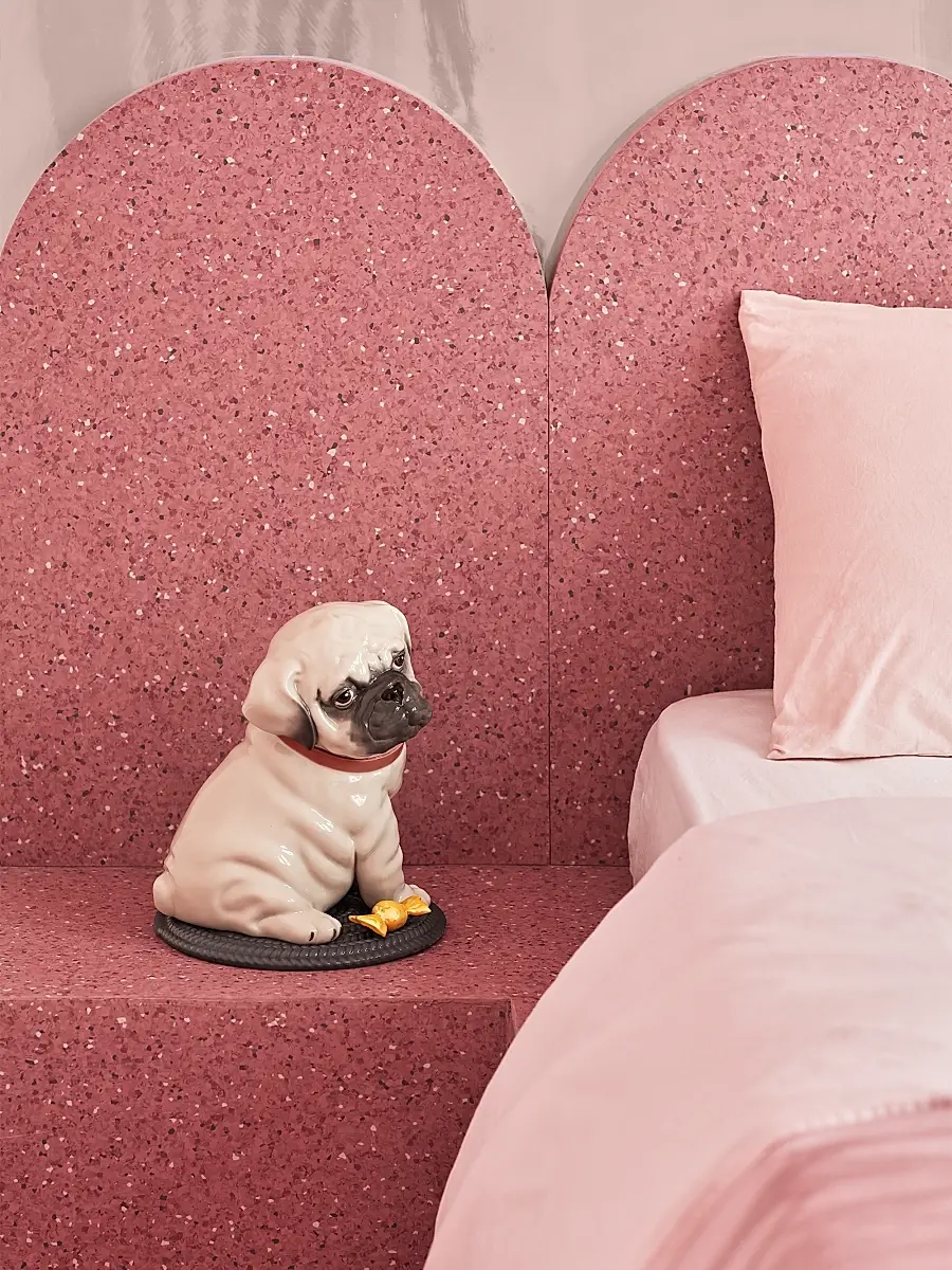 Lladro Puppy Pug Figurine | Thumbnail 8