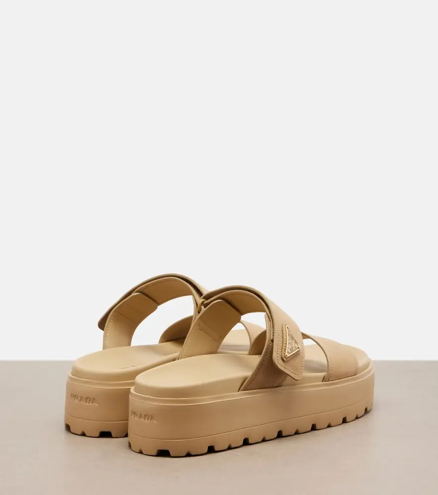 Prada Leather platform sandals | Thumbnail 4