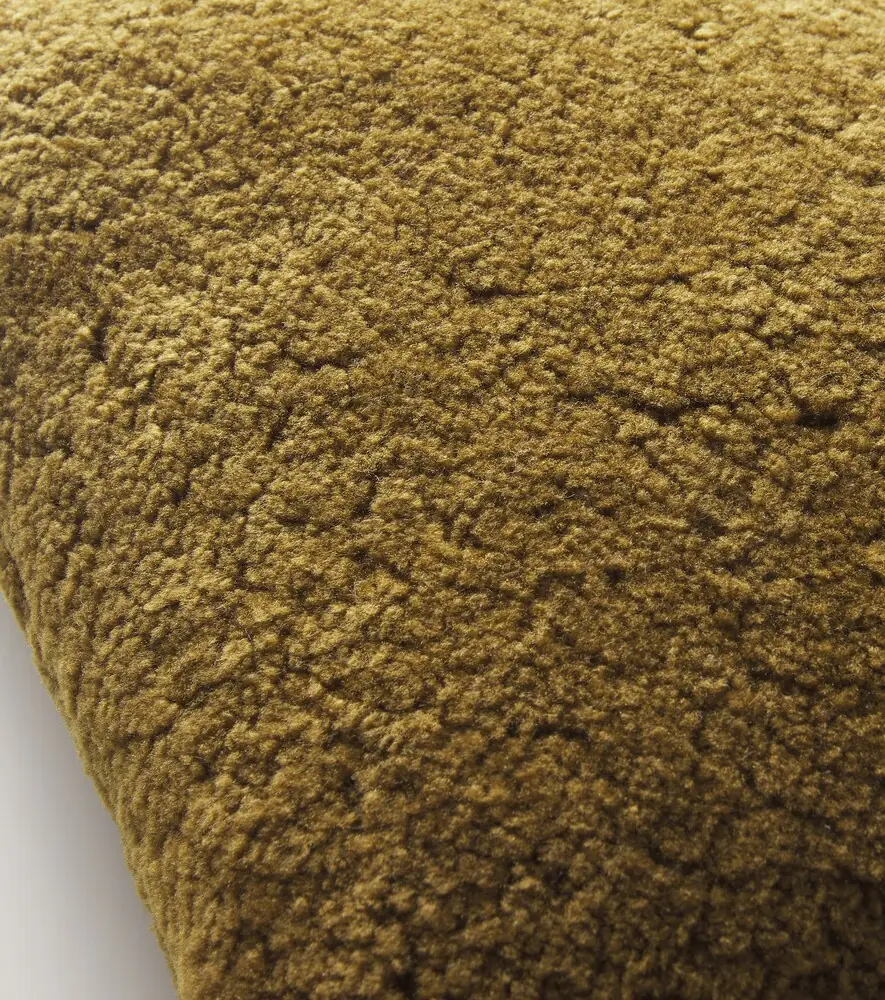 Maison de Vacances Shearling cushion | Thumbnail 4 Maison de Vacances Shearling cushion | Thumbnail 4