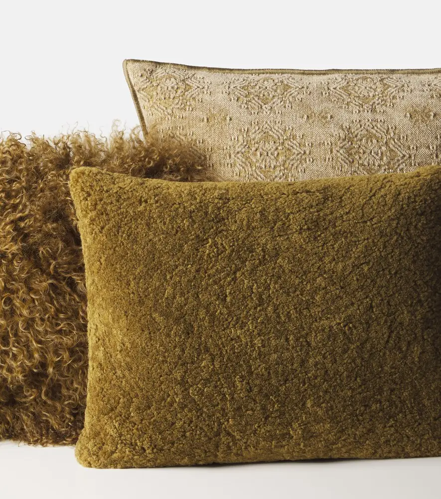 Maison de Vacances Shearling cushion | Thumbnail 5 Maison de Vacances Shearling cushion | Thumbnail 5