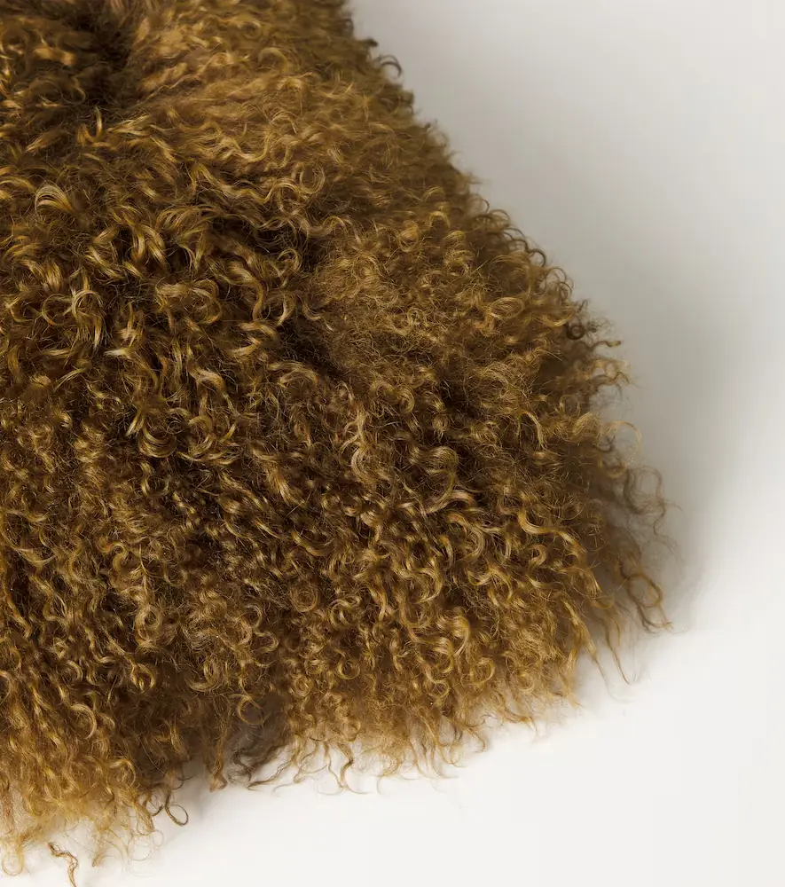 Maison de Vacances Shearling and linen cushion | Thumbnail 3
