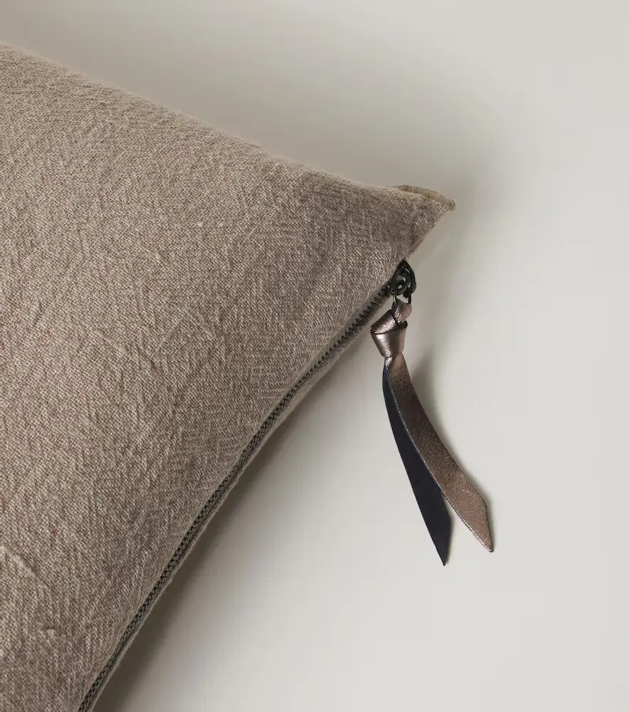 Maison de Vacances Linen crêpe cushion | Thumbnail 3 Maison de Vacances Linen crêpe cushion | Thumbnail 3