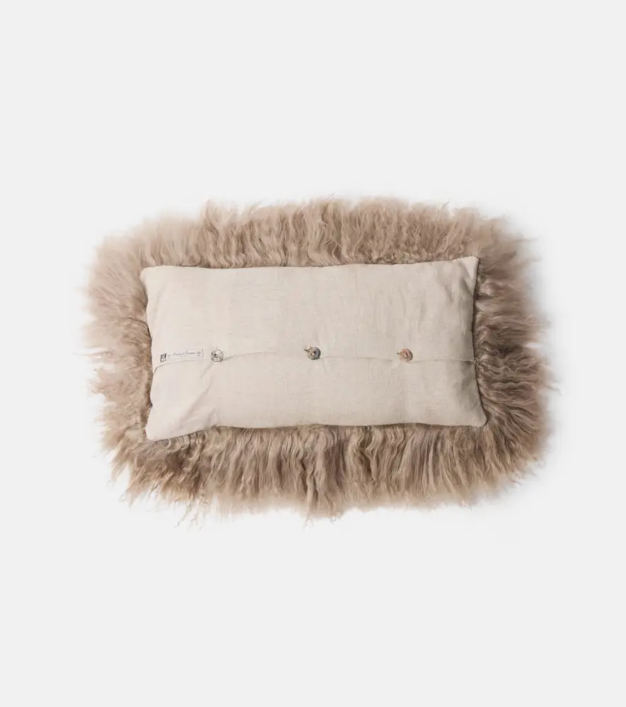 Maison de Vacances Shearling and linen cushion | Thumbnail 2 Maison de Vacances Shearling and linen cushion | Thumbnail 2
