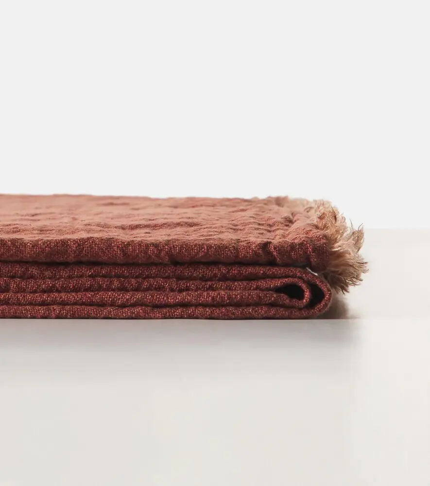 Maison de Vacances Linen crêpe throw | Thumbnail 4