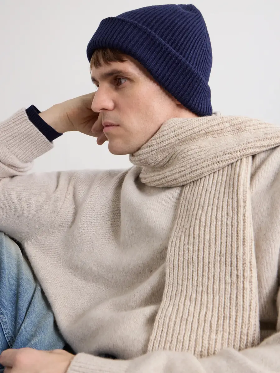 John Smedley Sunday Ribbed Cashmere and Wool-Blend Beanie - Men | Thumbnail 3 John Smedley Sunday Ribbed Cashmere and Wool-Blend Beanie - Men | Thumbnail 3