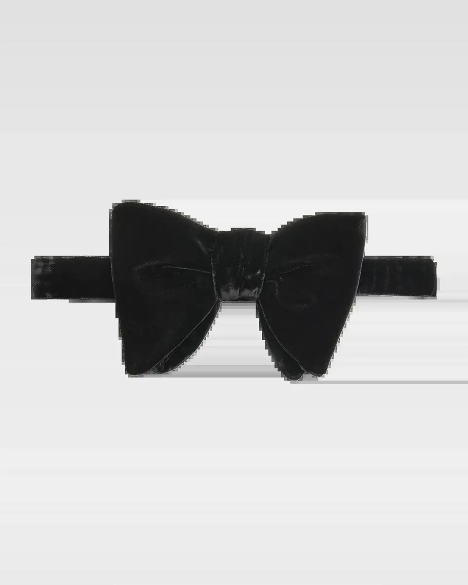Tom Ford Men's Velvet Pre-Tied Bow Tie | Thumbnail 2
