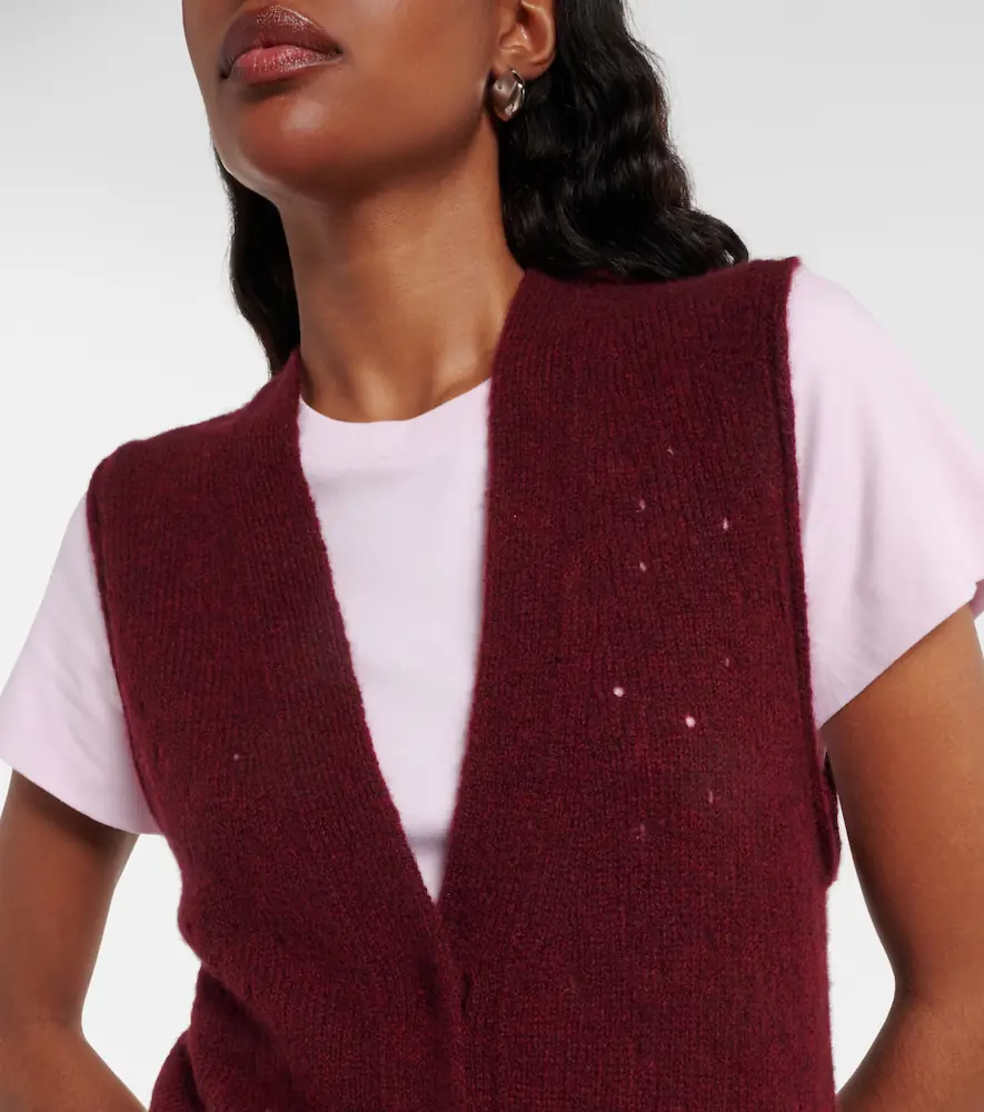 Dorothee Schumacher Luxury Love cashmere sweater vest | Thumbnail 3 Dorothee Schumacher Luxury Love cashmere sweater vest | Thumbnail 3